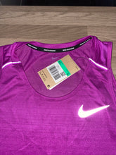 Load image into Gallery viewer, Nike miler purple vest 1.0
