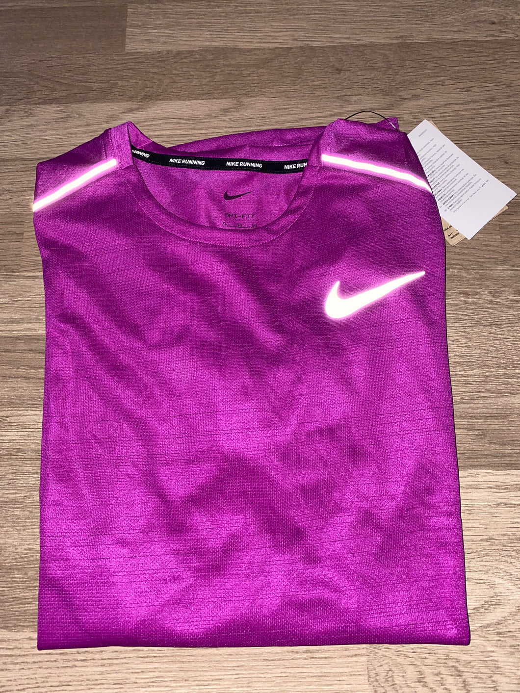 Nike miler 1.0 T-shirt in purple