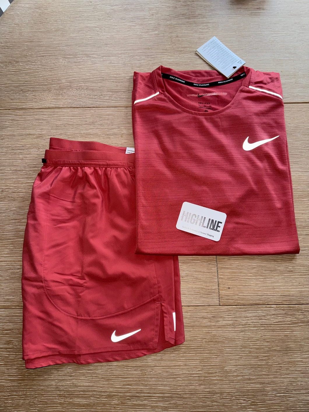 Nike miler 1.0 T-shirt and short set in adobe