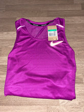 Load image into Gallery viewer, Nike miler purple vest 1.0
