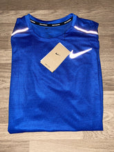 Load image into Gallery viewer, Nike miler 1.0 royal blue t-shirt
