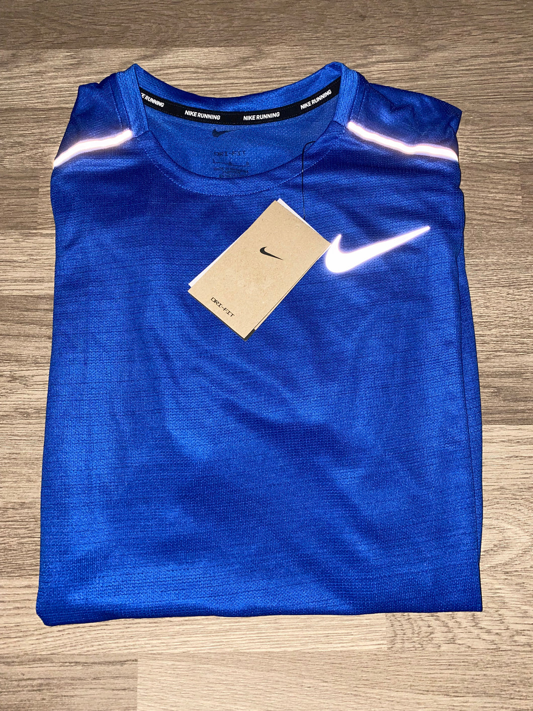 Nike miler 1.0 royal blue t-shirt